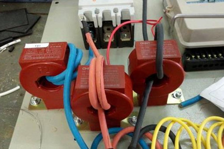 購買電流互感器時需考慮哪些價格因素？